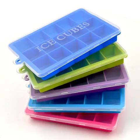 Vaschetta per Ghiaccio in Silicone con Coperchio 15 Griglie Stampi per Ghiaccio Quadrati Flessibili per Cucina Freezer