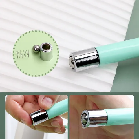 Hanging Pet Water Dispenser Plastic Automatic Water Bottle Feeder With Stainless Steel Nozzle For Dogs Cats Cage Supplies