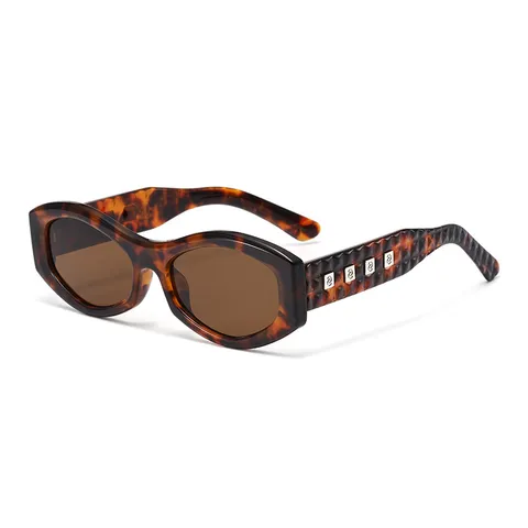 Mode Geometrische Kunststoffrahmen Sonnenbrille Unisex Nieten Vollrand UV400 Brille Outdoor Reisen Streetwear
