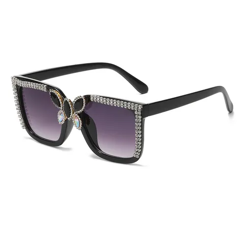 Fashion Oversized Square Rhinestone Sunglasses For Women Luxury Crystal Butterfly Decor Gradient Lens UV400 Eyewear