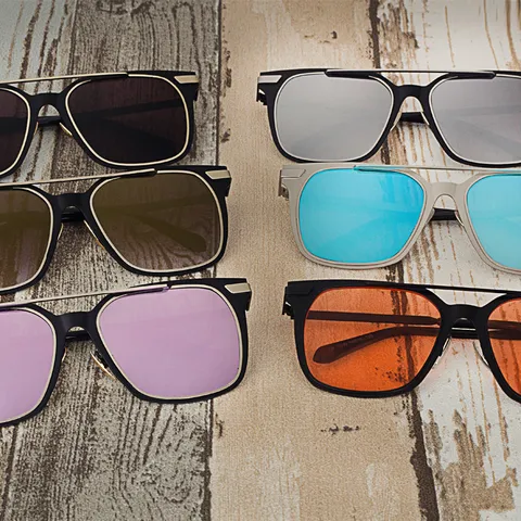 Gafas de Sol de Moda con Montura de Metal Cuadrada para Mujeres y Hombres Retro Lentes de Espejo Coloridas Protección UV400