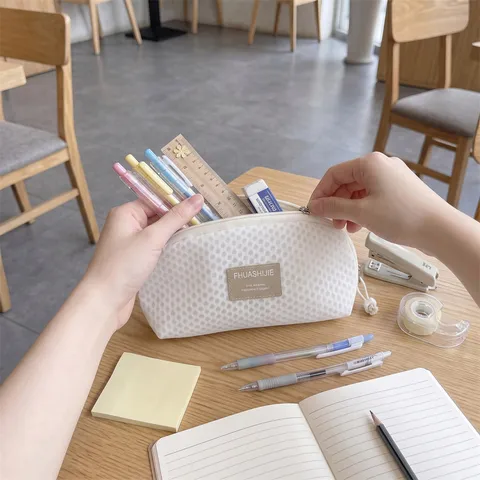 Minimalist Mesh Shell Shape Makeup Brush Storage Bag Portable Travel Cosmetic Pouch Stationery Pen Case Organizer For Women