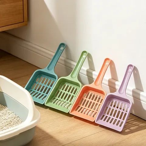 Plastic Cat Litter Scoop With Long Handle And Fine Mesh Hollow Design Colorful Pet Cleaning Tool For Kitty Litter Box