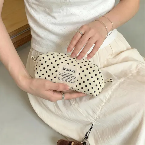 Korean Style Polyester Polka Dot Pencil Case Girlish Woven Label Makeup Bag Portable Zipper Stationery Storage Pouch For Women Travel Daily