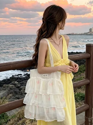 Bolso de Mano de Organza en Capas Estilo Coreano Mujer Bordado de Mariposa Bolso de Hombro con Volantes Verano Diario