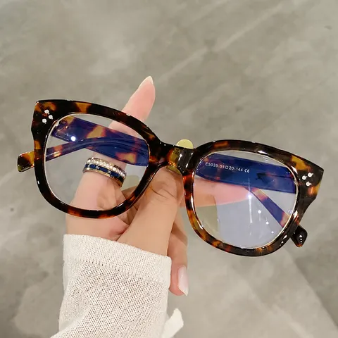 Lunettes Carrees Vintage Anti Lumiere Bleue Mode Monture Verres Clairs Pour Femmes Et Hommes