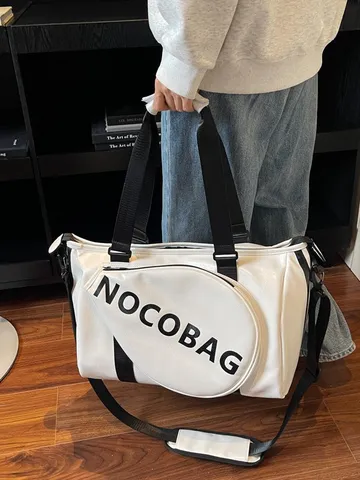 Moda Borsa Sportiva da Palestra in Pelle PU Borsone da Viaggio a Grande Capacità Borsa a Tracolla Con Tasca per Racchetta da Badminton per Allenamento Fitness
