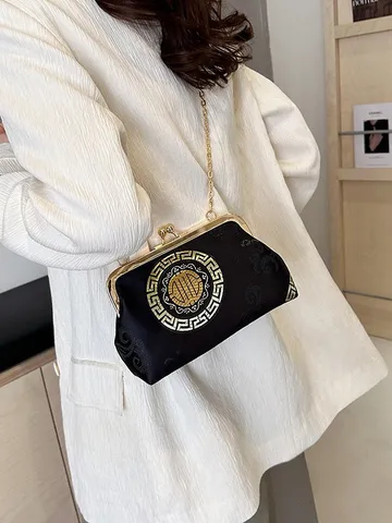 Women Chinese Style Cloud Pattern Embroidery Kiss Lock Evening Bag Vintage Satin Metal Chain Clutch Shoulder Crossbody Bag for Banquet Party