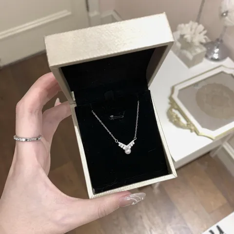 Collar de Plata de Ley 925 en Forma de V con Diamantes de Imitación y Perla Artificial para Mujer Cadena de Clavícula Minimalista Joyería Colgante