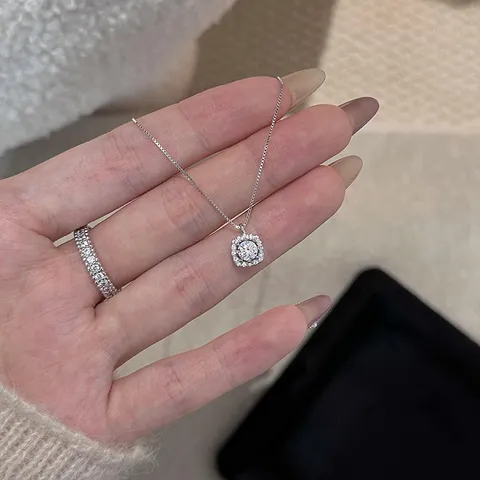 Collar con Colgante de Cubo de Azúcar Cuadrado de Plata de Ley 925 para Mujer Cadena de Clavícula con Incrustaciones de Strass de Lujo
