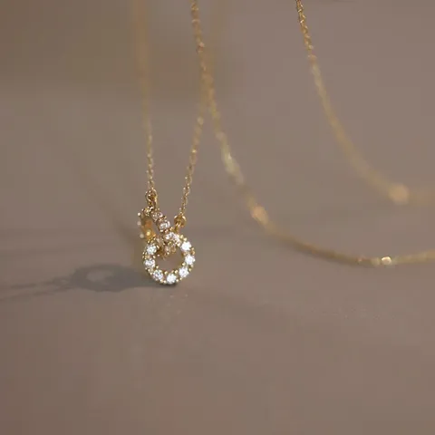 Collier Double Anneau Entrelacé en Argent Sterling 925 Plaqué Or Chaîne Clavicule en Strass pour Femme Bijoux Design de Niche