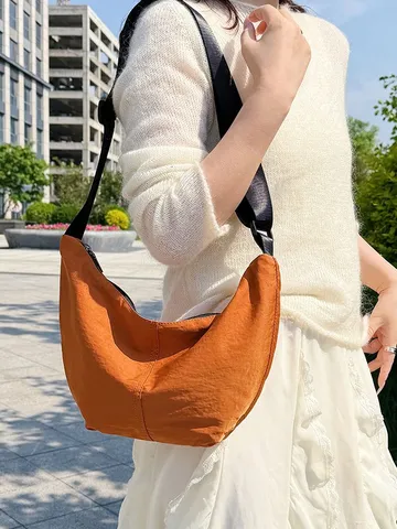 Bolso de Hombro Dumpling Casual Gran Capacidad Bolso Crossbody Hobo Urbano Minimalista Tela Lavada Bolso Diario Para Mujeres