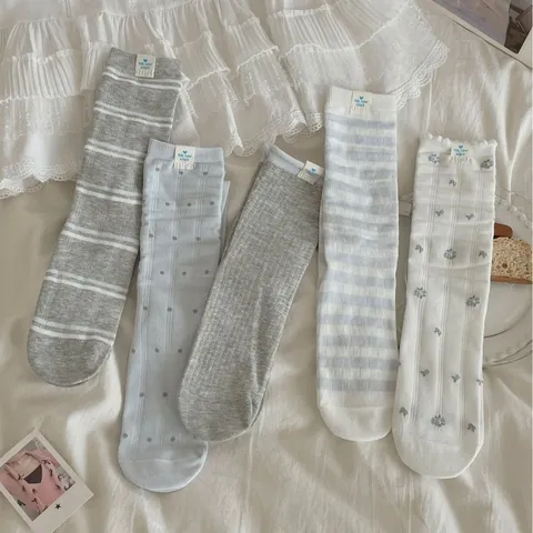 Calze a Tubo Medio in Cotone da Donna Dolci A Righe A Pois Floreali Bordo in Pizzo Casual Moda Quotidiano
