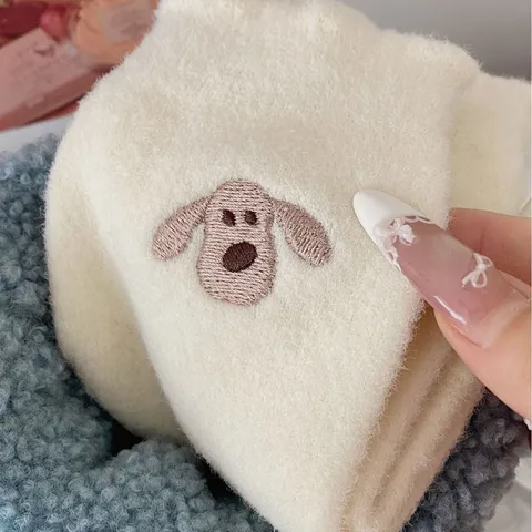 Calze da Pavimento per Sonno in Velluto Australiano Ispessito da Donna Simpatico Ricamo di Animali Cartoon Inverno Calde Tubo Medio Casual
