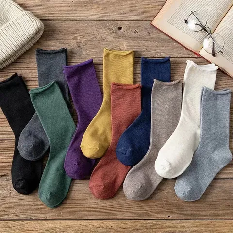 Calze a Tubo Medio Casual in Cotone da Donna Tinta Unita Bordo Arrotolato Polsino Largo Stile Coreano Moda