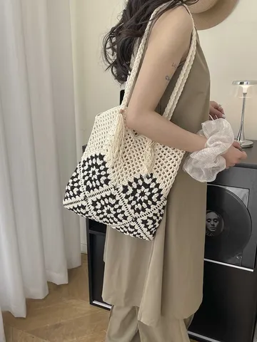 Sac Fourre-tout en Crochet Tournesol pour Femmes en Coton Tricoté à la Main Sac à Bandoulière Ajouré Vacances à la Plage Glands Sac de Shopping Bohème