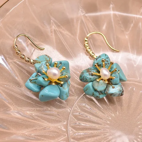 Orecchini a Goccia in Turchese e Perle d'Acqua Dolce Fatti a Mano Placcati in Oro 18K Rame Strass Retrò Gioielli da Donna