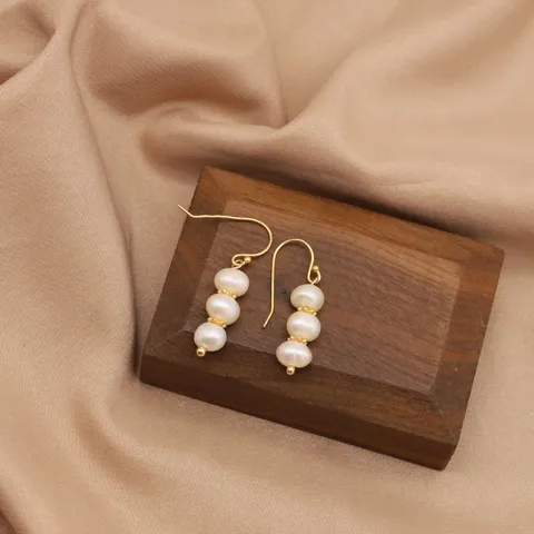 Natürliche Süßwasserperle Ohrhänger 18K Vergoldetes Kupfer Perlen Hängeohrringe Vintage Minimalistischer Schmuck Geschenk Damen
