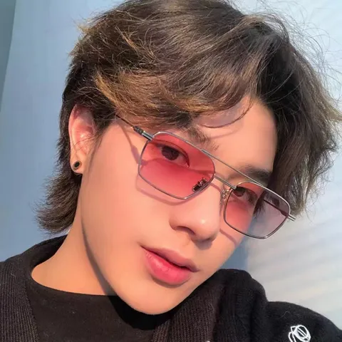 Women Korean Fashion Metal Double Bridge Square Sunglasses Vintage Narrow Frame Sunglasses For Streetwear Travel UV400 Sun Protection