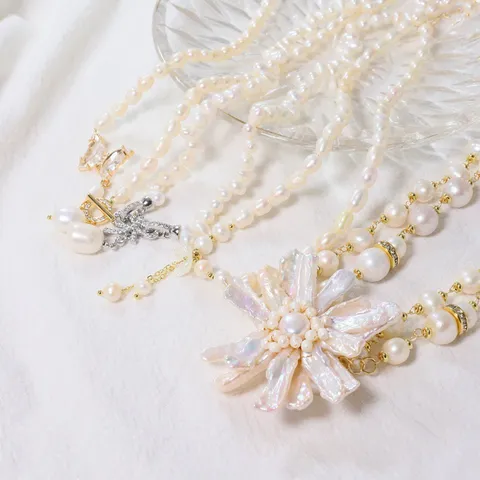 Elegante Titanstahl Süßwasserperle Halskette Einzigartiges Design Schleife Blume Anhänger Choker Kette Für Damen Luxus Schmuck Geschenk
