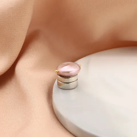 Elegante Magnetische Barok Kunstparel Brosche Pin Anti-Blootstelling Zonder Gat Kledingaccessoire Voor Vrouwen Decoratieve Veiligheidsclip