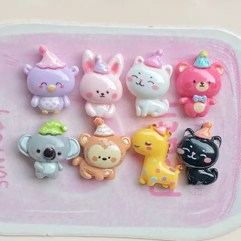 Mini Party Animal Hat Resin Charms Cartoon Giraffe Rabbit Cat Bear DIY Accessories For Hair Clips Shoe Charms Jewelry Making