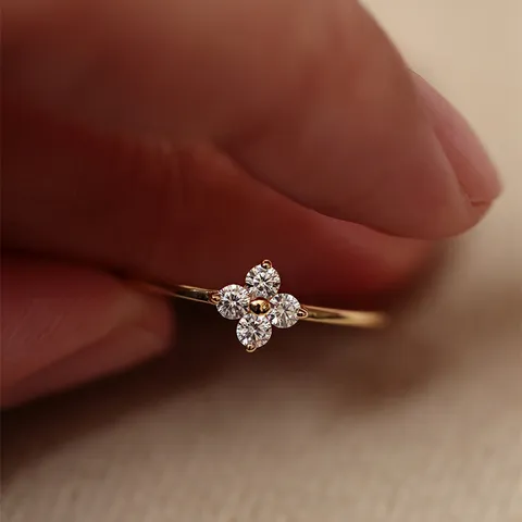 Elegant Silver Rhinestone Four Leaf Clover Open Ring Thin Band Floral Finger Ring For Women Dainty Geometric Hand Jewelry