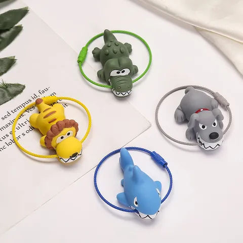 Cute Cartoon Animal Resin Keychain With Metal Wire Rope Ring Crocodile Dog Shark Lion Bag Pendant Car Key Ring Gift