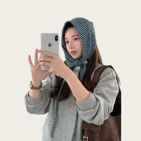 Korean Style Striped Knitted Triangle Headscarf For Women Autumn Winter Warm Knit Small Shawl Scarf Decorative Accessory