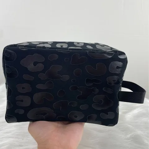 Large Capacity Leopard Print Cosmetic Bag Travel Makeup Organizer Multi-Function Toiletry Pouch Cotton Handbag