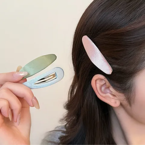 Fermaglio per Capelli BB in Raso Lucido per Donna Dolce Accessorio Geometrico Ovale Triangolo per Ragazze Clip per Frangia