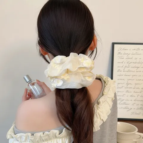Elegant Mesh Daisy Embroidery Hair Scrunchie Yellow Floral Pattern Hair Rope For Women Sweet Daily Hair Accessories