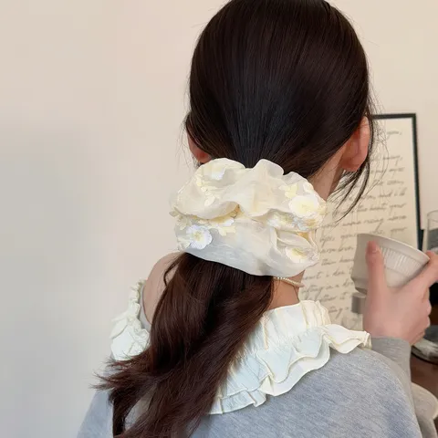 Elegant Mesh Daisy Embroidery Hair Scrunchie Yellow Floral Pattern Hair Rope For Women Sweet Daily Hair Accessories
