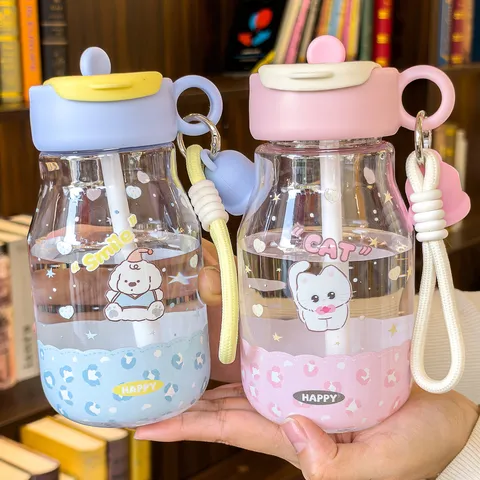 Cute Cartoon Bear Pattern Plastic Water Bottle Leak Proof Portable Straw Cup With Lanyard Travel Daily Drinkware Gift For Students