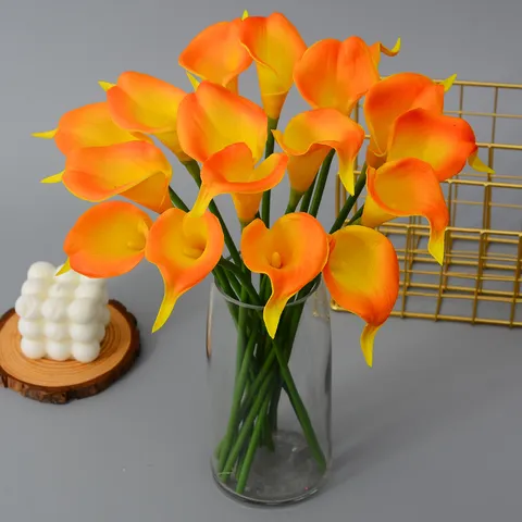 Fleurs Artificielles Calla Lily en PU Tige Unique Faux Calla Lily pour Fête de Mariage Photographie Décoration d'Intérieur Arrangement Floral
