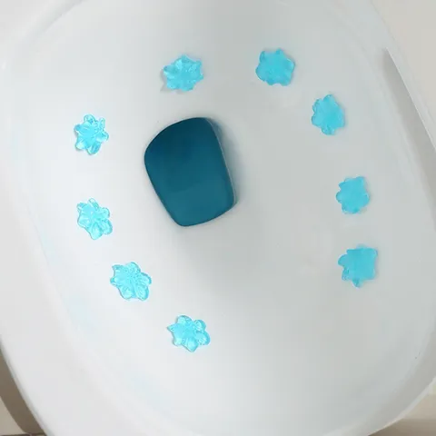 Automatisches WC-Reinigungsgelee Blumenform Toiletten-Deodorant Badezimmer Langanhaltender Frischer Duft Reiniger
