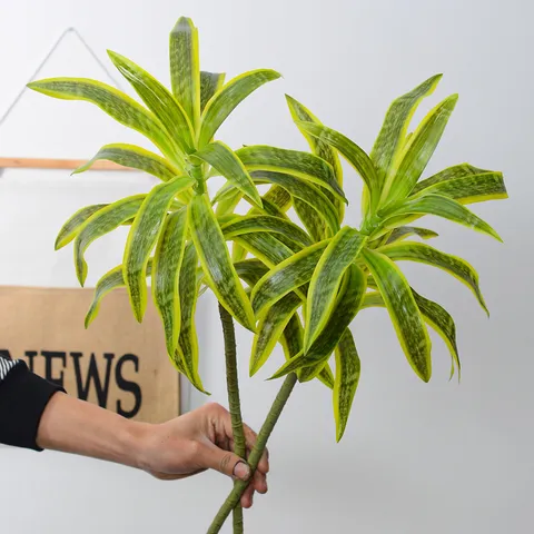 Artificial Lily Bamboo Single Stem Fake Tropical Greenery Leaves For Home Decor Indoor Floral Arrangement Simulation Plant