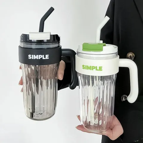 Minimalistisch PC Plastic Rietjesbeker Met Handvat Grote Capaciteit Effen Kleur Waterfles Sport Beker Voor Kantoor Thuis Koppels Reizen