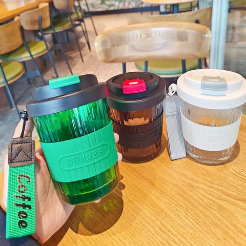 Portable Borosilicate Glass Coffee Cup Heat Resistant Travel Mug With Anti Scald Silicone Sleeve Hand Strap Lid