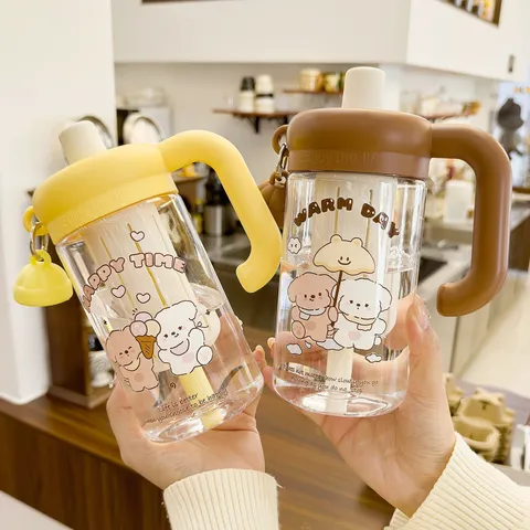 Süßer Cartoon Plastikbecher Mit Strohhalm Große Kapazität Studenten Wasserflasche Hoher Ästhetischer Wert Handheld Trinkbecher Für Mädchen