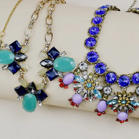 Lujoso Collar De Cuello Grueso Con Diamantes De Imitación Multicolor Para Mujer Collar De Declaración De Aleación Galvanizada Vintage Flor Hoja Para Fiesta Boda Banquete Joyería