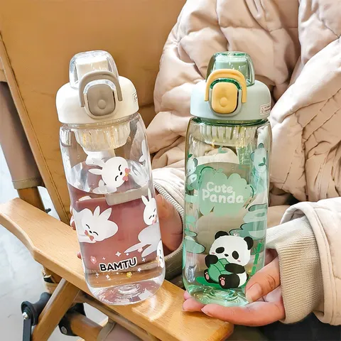 Süße Cartoon Kinder Kunststoff Wasserflasche Mit Strohhalm Auslaufsicher Tragbarer Griff Klappdeckel Große Kapazität Trinkbecher Für Schüler