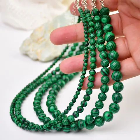 Collana di Perle di Malachite Vintage per Uomo Donna Choker di Pietre Preziose Verdi Naturali Fatte a Mano Gioielli da Collo Geometrici Rotondi
