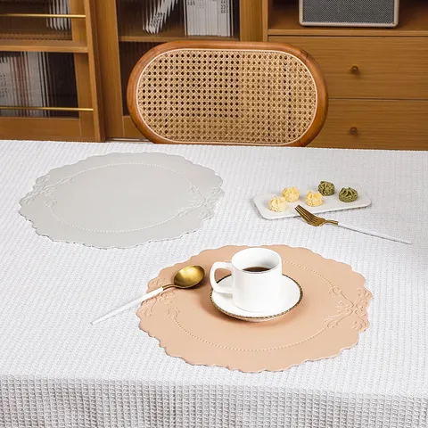 Nordic Embossed Faux Leather Placemat Waterproof Heat Insulated Floral Baroque Table Mat Retro Luxury Scalloped Coaster For Dining Table Home Kitchen Decor