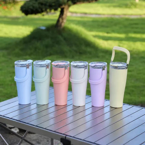 Bicchiere Isolato in Acciaio Inossidabile Con Manico E Paglia Grande Capacità Tazza Da Viaggio Sottovuoto Per Ufficio All'aperto