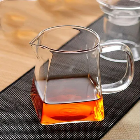 Pichet à Thé Transparent en Verre Borosilicaté Résistant à la Chaleur Pichet Épais Carré Mer de Thé pour Service à Thé Kung Fu
