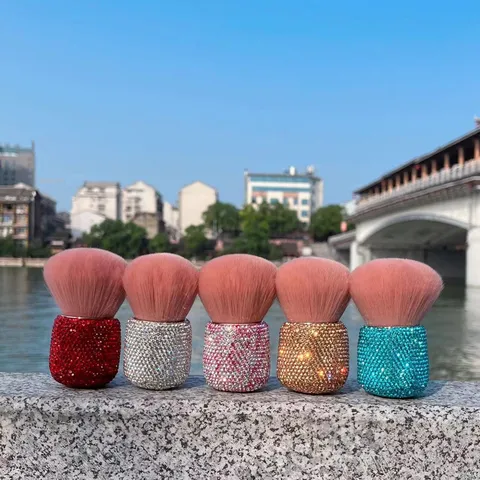 Flauschiger Pilz Make-up Pinsel Strass Griff Weicher Puderer Rouge Pinsel Kosmetikwerkzeug Für Damen Tägliches Make-up