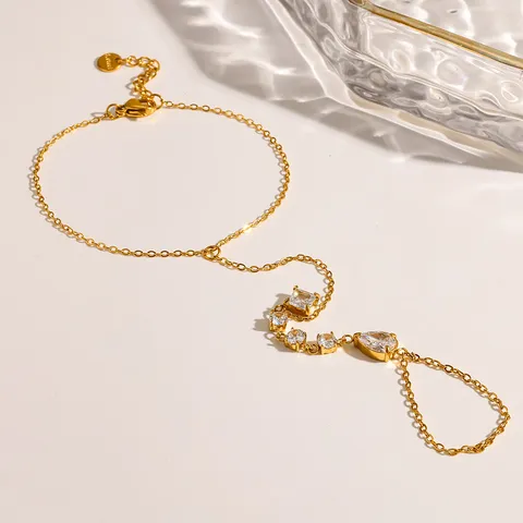 18K Chapado en Oro Acero Inoxidable Hand Chain Bracelet Impermeable Geométrico Cuadrado Gota de Agua Circonia Ring Linked Pulsera para Mujer