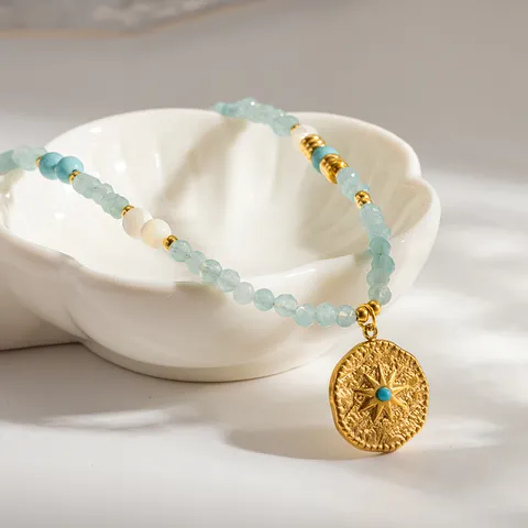 Ins Vert Menthe Pierre Naturelle Collier en Acier Inoxydable Pendentif Étoile Plaqué Or Choker Chaîne Perlée Fait Main Bijoux de Cou pour Femme
