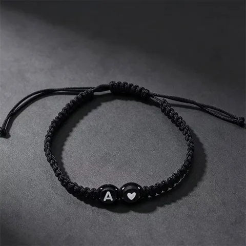 Pulsera Inicial Tejida a Mano Para Parejas Cordón Negro Cuenta Con Letra y Corazón Joyería Ajustable Regalo San Valentín